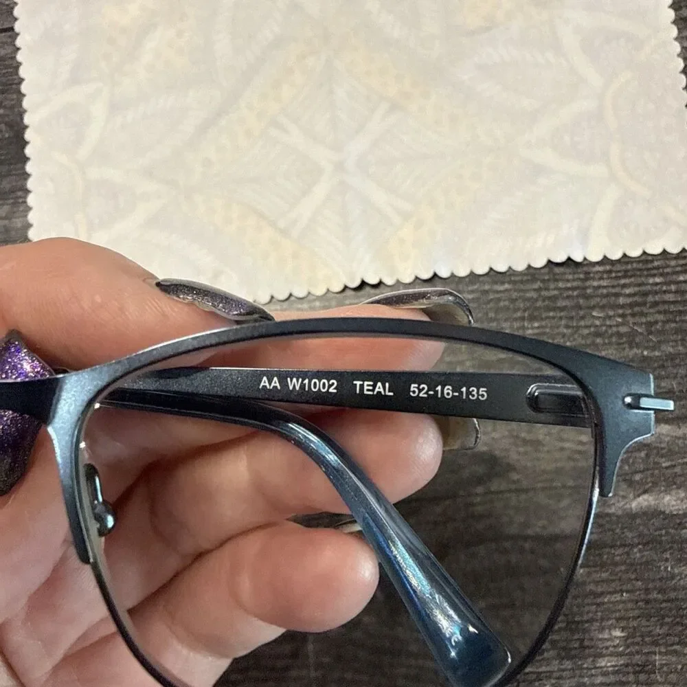 Eyeglass Frame Women's Teal Metal Full Rim 52-16-135
